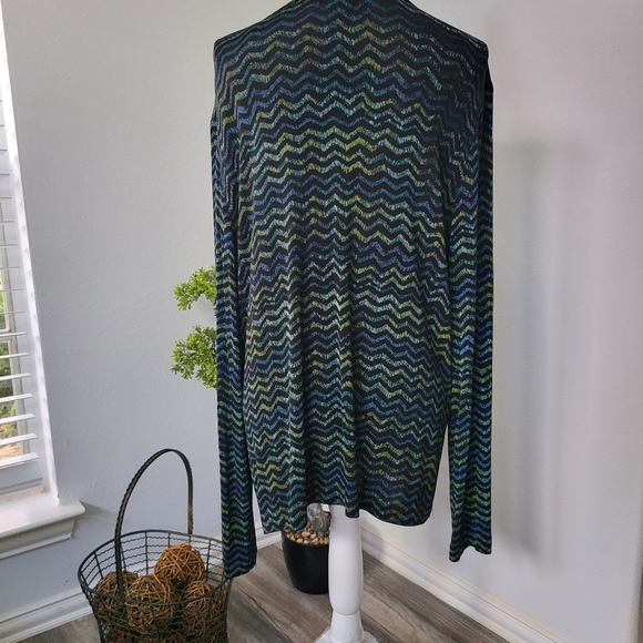 The Travel Collection Cardigan - Picture 5 of 12